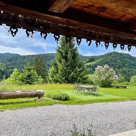 La Ferme Du Crinaz بيت للعطل *
