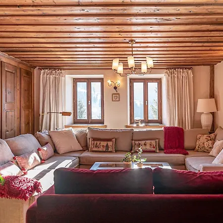 La Ferme Du Crinaz بيت للعطل لي جيه